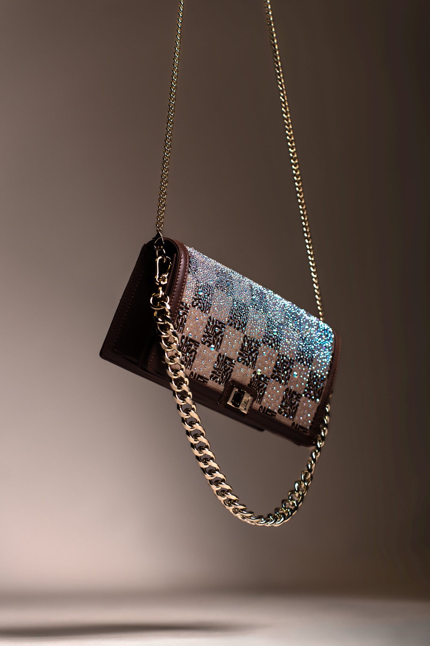 Btaya-12 Brown